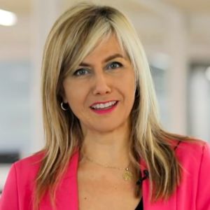 Dra. Raquel Campuzano Ruiz